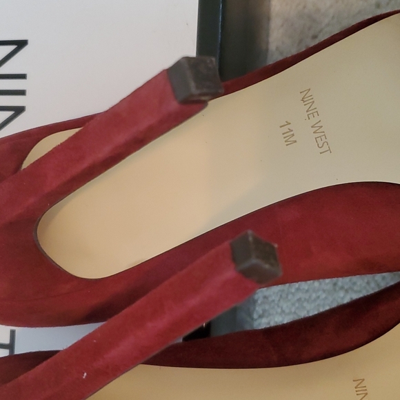 Nine West Tatiana Shoes - Picture 6 of 7